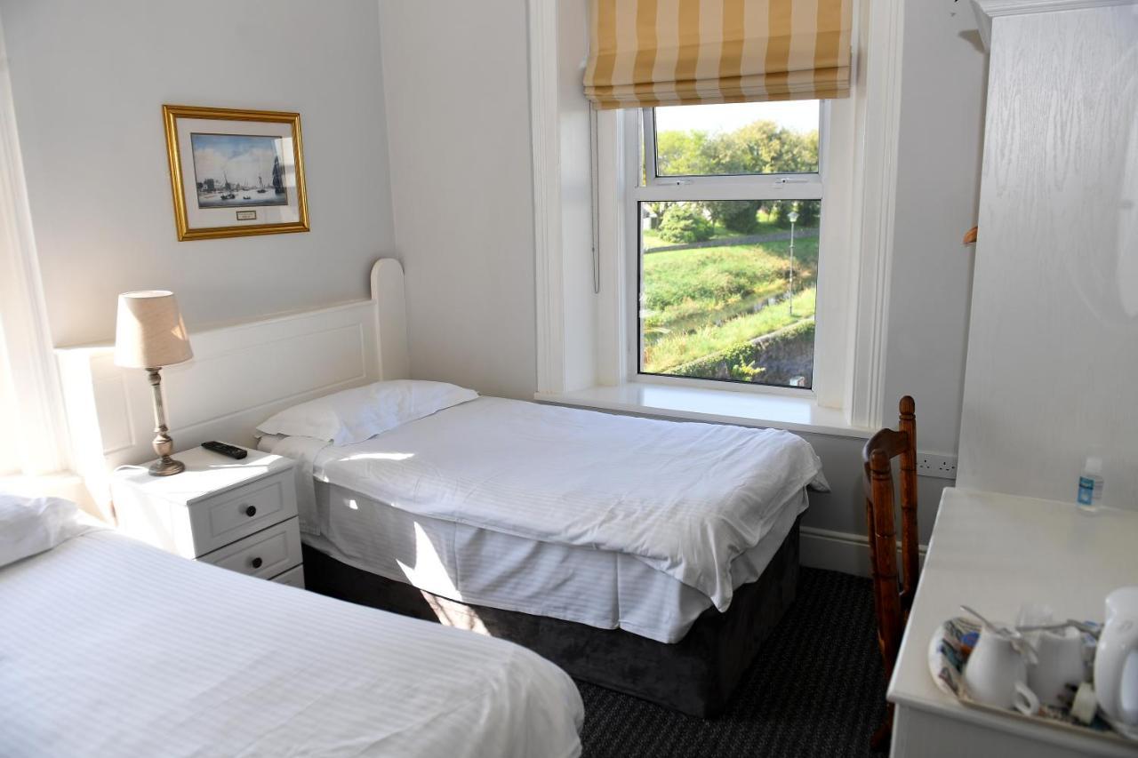 Railway House Guest House Mullingar Exterior foto